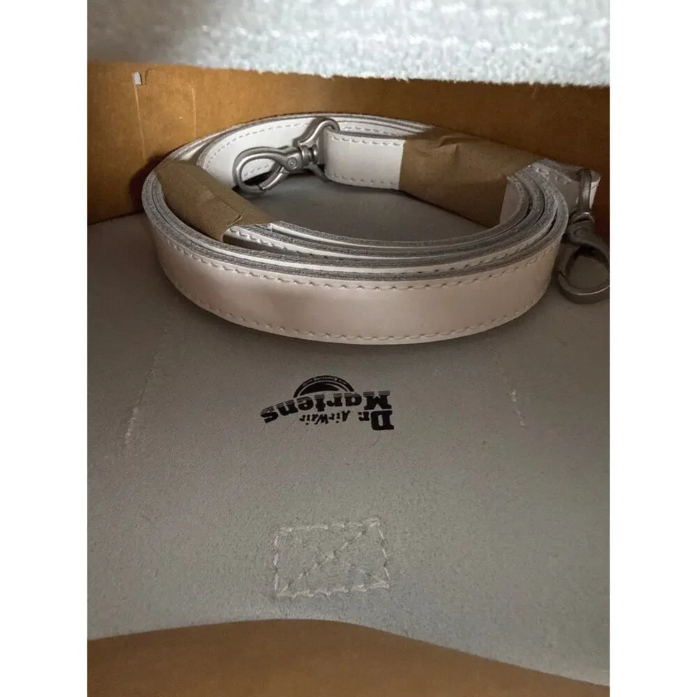 Dr Martens Heart Bag White Kiev Leather Backpack Crossbody NWT‎